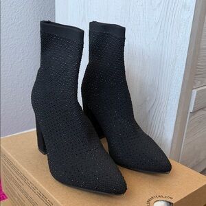 Elegant Black Women's Ankle Boots